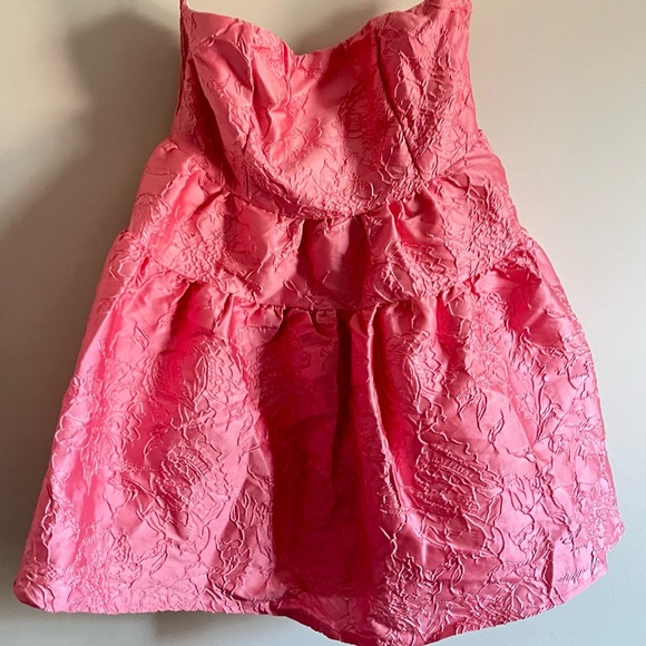 Hello Molly Size X-Large Silhouette Of Dreams Strapless Mini Dress Pink NWT - Picture 2 of 8